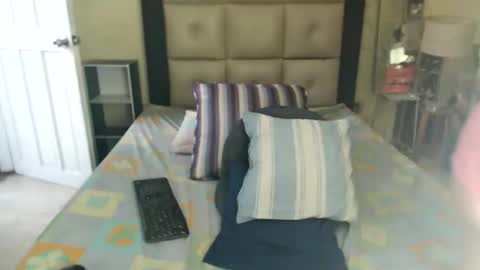 Snapshot of luckyisa chatting on January 21, 2025, 9:46 am angelisa online show from January 21, 2025, 9:46 am