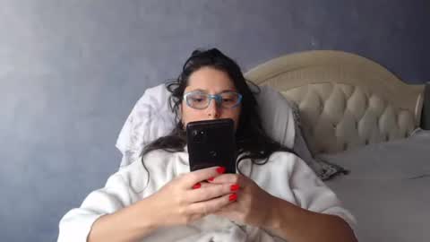 luckylinda23 online show from October 23, 2025, 10:14 am