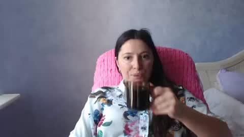 Snapshot of luckylinda23 chatting on June 6, 2026, 9:58 am luckylinda23 online show from June 6, 2026, 9:58 am