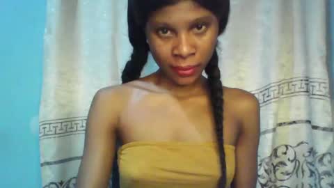 Snapshot of luckymadequeen chatting on January 20, 2025, 8:07 pm Gloria online show from January 20, 2025, 8:07 pm