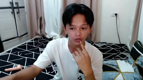 Snapshot of luckyme_7 chatting on July 9, 2026, 7:51 pm kai online show from July 9, 2026, 7:51 pm