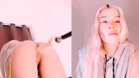 luckysapphire777 online show from March 8, 2025, 7:16 am