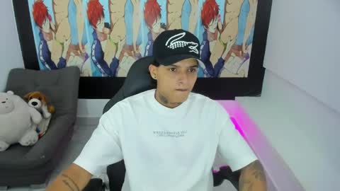 Snapshot of luckyy_boy_ chatting on April 4, 2026, 7:33 pm Lucky online show from April 4, 2026, 7:33 pm