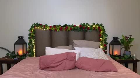 Snapshot of lucy1990xxx chatting on November 10, 2025, 9:14 pm Lucy online show from November 10, 2025, 9:14 pm