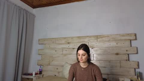 Snapshot of lucy1990xxx chatting on December 14, 2025, 9:08 pm Lucy online show from December 14, 2025, 9:08 pm