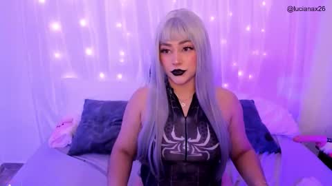 lucy online show from November 1, 2025, 3:52 am