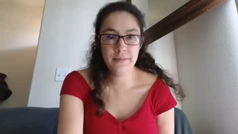 Lucy online show from February 6, 2025, 9:06 pm