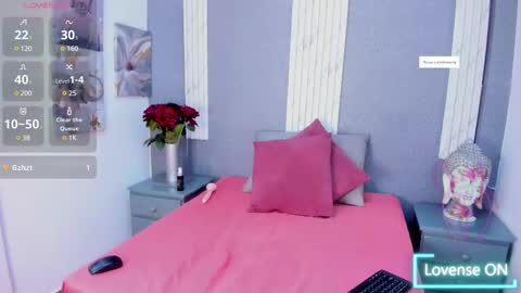 Snapshot of lucy_canel chatting on March 6, 2025, 7:43 pm lucy_canel online show from March 6, 2025, 7:43 pm