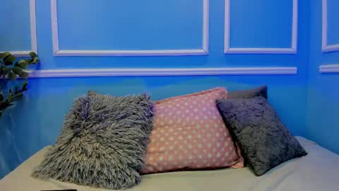 Snapshot of lucy_canel chatting on September 29, 2025, 11:37 am lucy_canel online show from September 29, 2025, 11:37 am