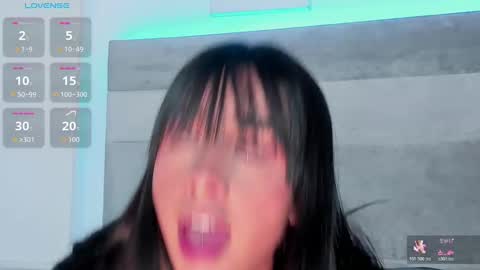 Snapshot of lucy_ev chatting on October 17, 2025, 10:23 pm Lucy online show from October 17, 2025, 10:23 pm