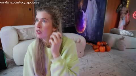 Lucy. online show from October 15, 2025, 10:32 pm