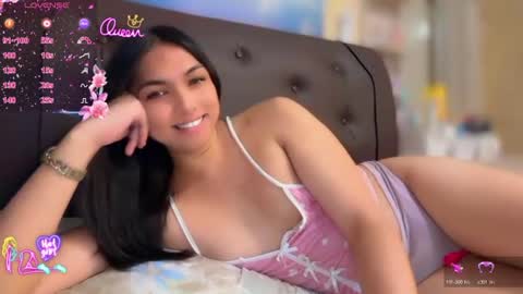 Snapshot of lucy_gray29 chatting on July 8, 2026, 12:37 am Lucy online show from July 8, 2026, 12:37 am