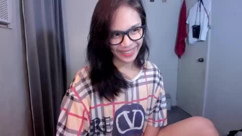 Snapshot of lucy_shane chatting on October 6, 2025, 7:22 pm lucy_shane online show from October 6, 2025, 7:22 pm