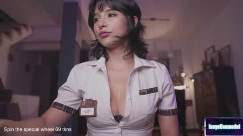 Snapshot of lucyallenx chatting on December 13, 2024, 3:16 am Lucy Alien online show from December 13, 2024, 3:16 am