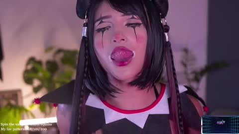 Snapshot of lucyallenx chatting on October 27, 2025, 10:14 pm Lucy Alien online show from October 27, 2025, 10:14 pm