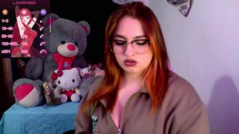 LUCIA  online show from October 27, 2025, 11:20 pm