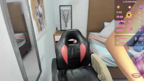 L U C Y  online show from January 13, 2025, 6:06 am