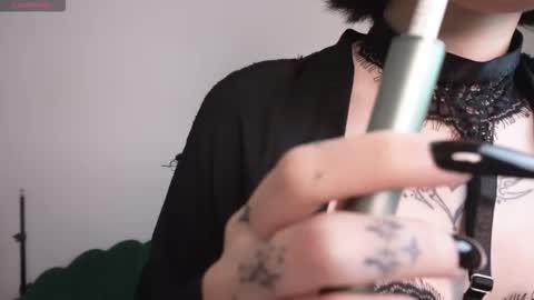 Snapshot of lucykitty_ chatting on December 15, 2025, 12:42 pm lucykitty_ online show from December 15, 2025, 12:42 pm