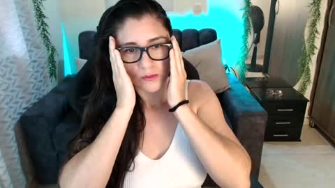 Snapshot of lucyli_ chatting on July 12, 2026, 2:19 pm LUCY online show from July 12, 2026, 2:19 pm