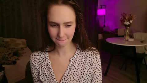 Snapshot of lucyrose33 chatting on May 7, 2026, 6:24 pm Lucy Rose online show from May 7, 2026, 6:24 pm