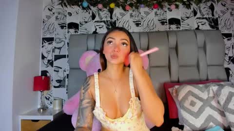 Snapshot of lucyrosse_ chatting on March 20, 2026, 11:15 am Lucy online show from March 20, 2026, 11:15 am