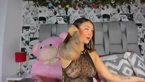 Snapshot of lucyrosse_ chatting on April 11, 2026, 11:25 am Lucy online show from April 11, 2026, 11:25 am