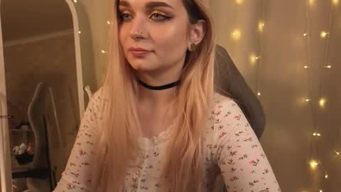 Snapshot of lucysbrain chatting on February 20, 2026, 5:57 pm Lucy online show from February 20, 2026, 5:57 pm