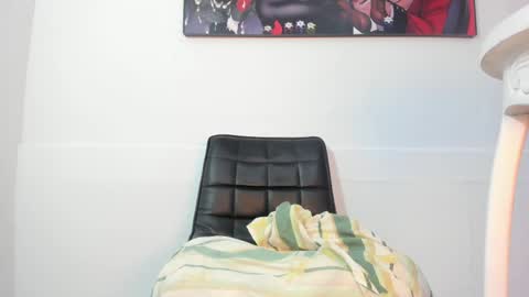 Luciana online show from March 2, 2025, 7:54 am