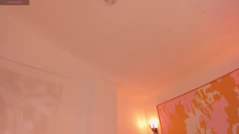 Lucy online show from September 30, 2025, 8:14 pm