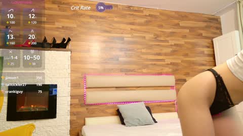 Snapshot of lucywilow chatting on December 6, 2024, 9:43 am LucyWillow online show from December 6, 2024, 9:43 am