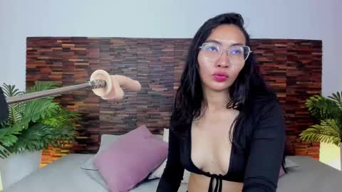 Lucy Liiu online show from March 27, 2026, 12:05 am