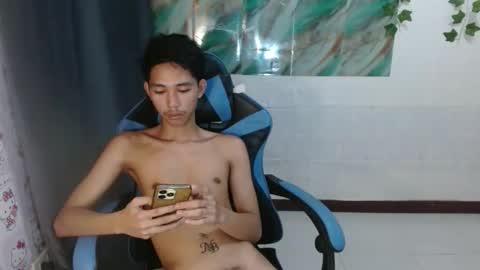 lui_the_fucker online show from December 23, 2025, 10:02 am