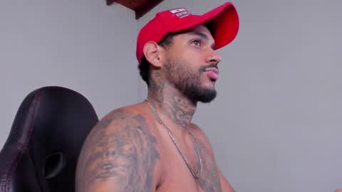 Luigi Vitale online show from December 5, 2025, 2:09 am