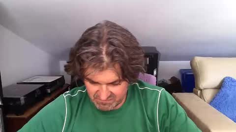 Snapshot of luigijohn chatting on June 11, 2026, 12:36 pm LUIGIJOHN online show from June 11, 2026, 12:36 pm