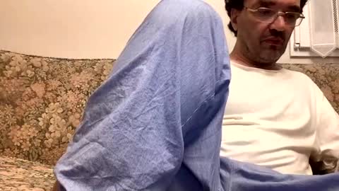 Snapshot of luigir51zas chatting on September 14, 2025, 8:52 pm Luis online show from September 14, 2025, 8:52 pm