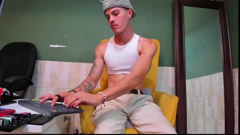 Luis AS online show from January 12, 2025, 10:02 am