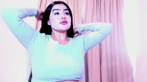 Luisa Diaz online show from August 9, 2026, 8:14 pm
