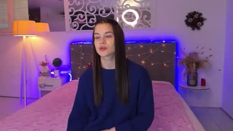 Snapshot of luisaclover chatting on December 20, 2025, 1:07 pm LuisaClover online show from December 20, 2025, 1:07 pm