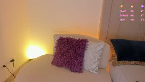 Snapshot of luisah_ chatting on May 19, 2026, 8:48 pm L U I S A online show from May 19, 2026, 8:48 pm