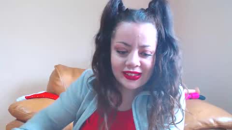 Cassie online show from February 8, 2026, 11:46 am