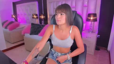 Luisa  online show from March 17, 2026, 2:31 pm