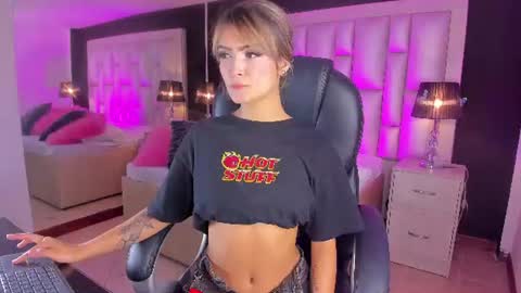 Luisa  online show from June 29, 2026, 3:23 pm