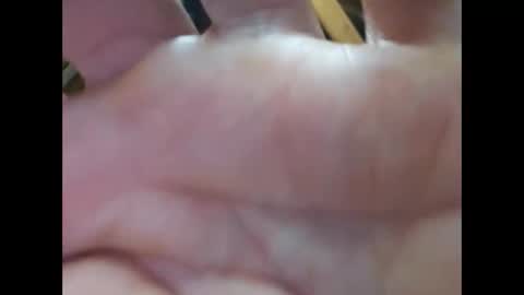 Snapshot of luisgspotdetector chatting on October 19, 2025, 10:54 pm luisgspotdetector online show from October 19, 2025, 10:54 pm