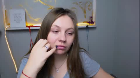 Snapshot of luizaheems_ chatting on December 4, 2024, 11:08 am Luiza online show from December 4, 2024, 11:08 am