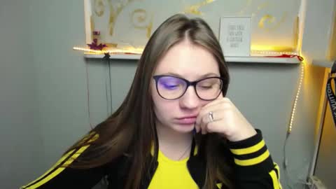 Snapshot of luizaheems_ chatting on December 8, 2024, 10:08 am Luiza online show from December 8, 2024, 10:08 am