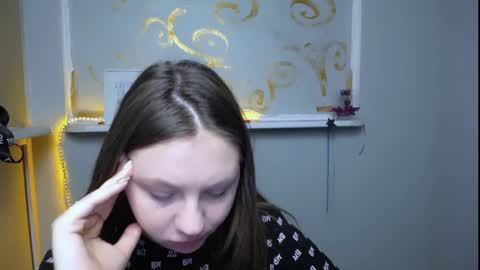 Snapshot of luizaheems_ chatting on January 25, 2025, 8:00 am Luiza online show from January 25, 2025, 8:00 am