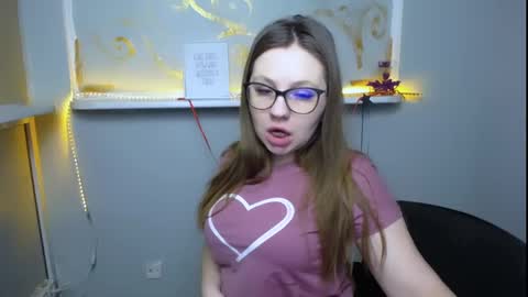 Snapshot of luizaheems_ chatting on February 11, 2025, 7:33 am Luiza online show from February 11, 2025, 7:33 am