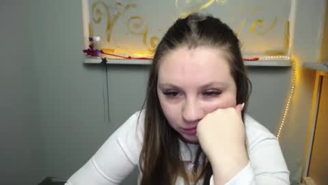 Snapshot of luizaheems_ chatting on March 9, 2025, 11:03 am Luiza online show from March 9, 2025, 11:03 am