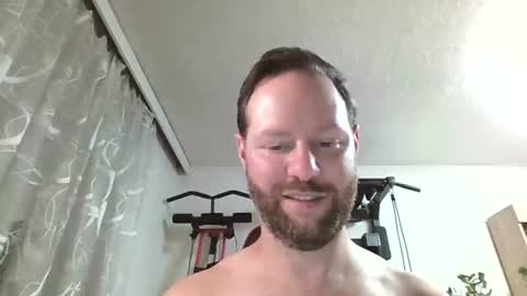 Snapshot of luke91_t chatting on July 5, 2026, 8:49 pm luke91_t online show from July 5, 2026, 8:49 pm