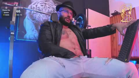 LUKE online show from March 10, 2026, 11:37 am